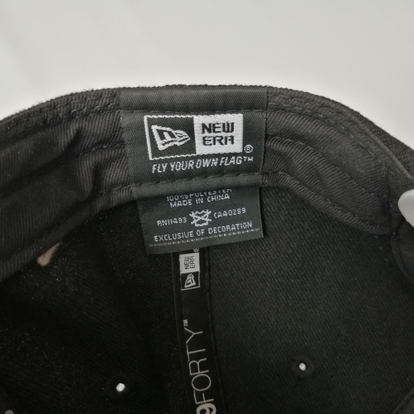 Chicago White Sox 9Forty New Era Black Snapback Cap - Picture 7 of 10